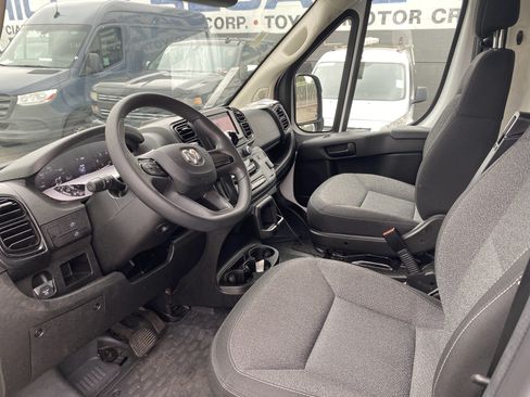 Used 2025 RAM ProMaster 1500 FWD image 11