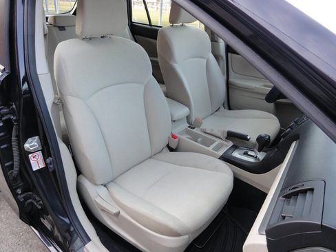 Used 2014 Subaru Impreza 2.0i Premium image 14