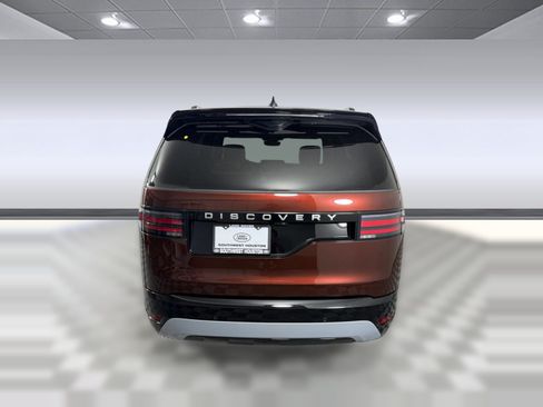 Used 2026 Land Rover Discovery Limited Edition AWD/4WD image 10
