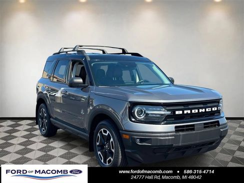 Used 2021 Ford Bronco Sport Outer Banks AWD/4WD image 1