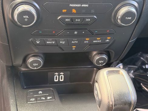 Used 2019 Ford Ranger XLT w/ Equipment Group 301A Mid RWD image 24