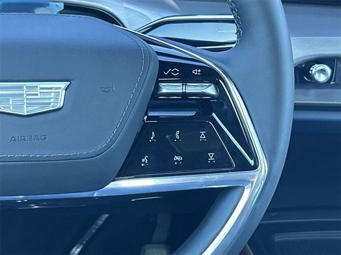 New 2026 Cadillac Vistiq Premium Luxury image 9