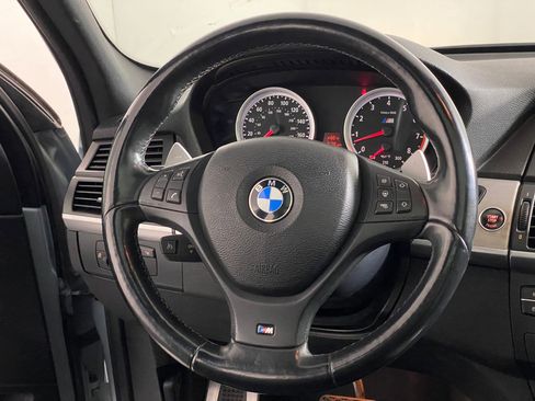 Used 2010 BMW X5 M image 16