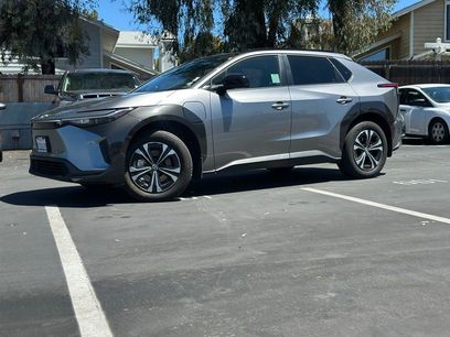 Used 2025 Toyota bZ4X FWD w/ Weather Package