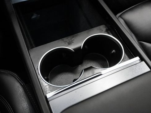 Used 2025 Tesla Model 3 Long Range image 25