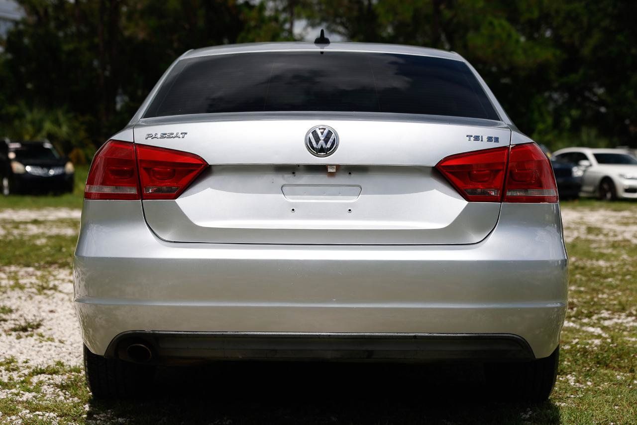 Used 2014 Volkswagen Passat 1.8T SE FWD image 7
