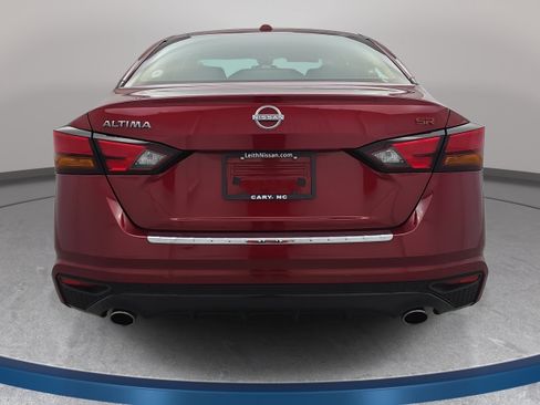 Certified 2023 Nissan Altima 2.5 SR FWD image 6
