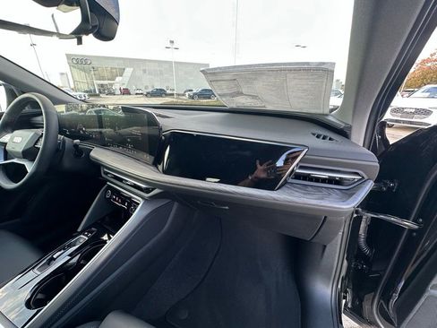 New 2025 Audi Q5 Premium Plus image 27