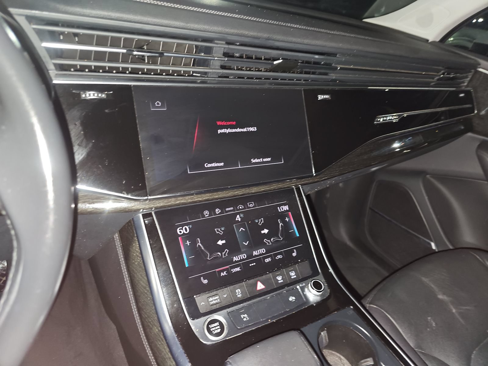Used 2023 Audi Q7 3.0T Premium Plus AWD/4WD image 8
