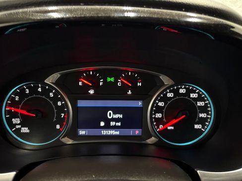 Used 2020 Chevrolet Traverse LT AWD/4WD image 39