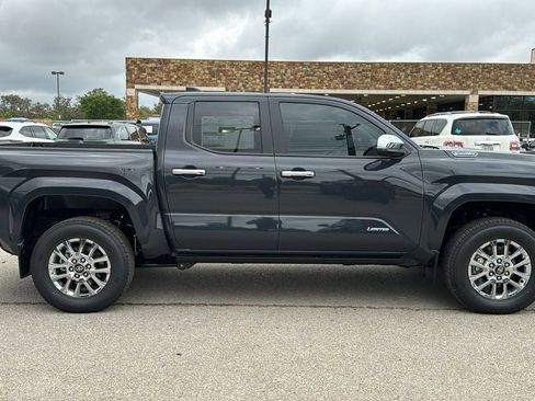 New 2026 Toyota Tacoma Limited AWD/4WD image 10