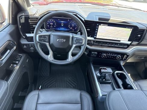 Used 2026 Chevrolet Silverado 1500 RST AWD/4WD image 12