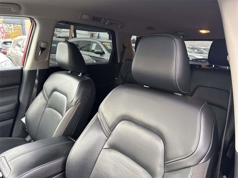 Used 2018 Toyota RAV4 XLE image 49