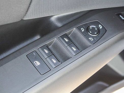 Used 2025 BMW X3 xDrive30i w/ Convenience Package image 20