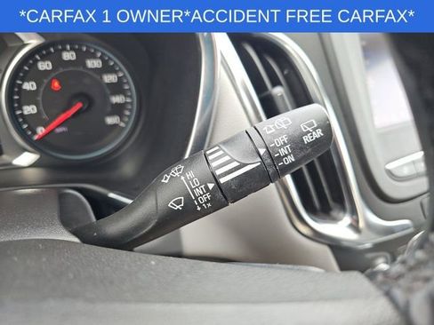 Used 2024 Chevrolet Equinox LT image 38