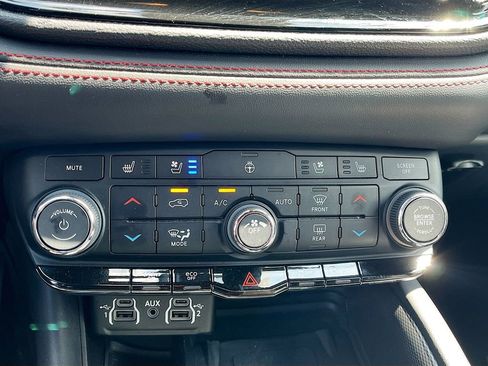 Used 2023 Dodge Durango R/T image 16