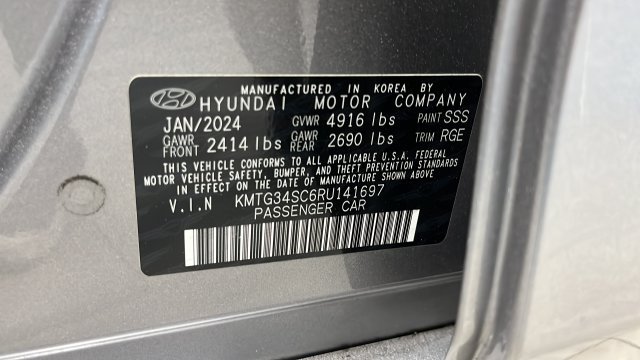 Used 2024 Genesis G70 2.5T w/ Sport Prestige Package AWD/4WD image 28