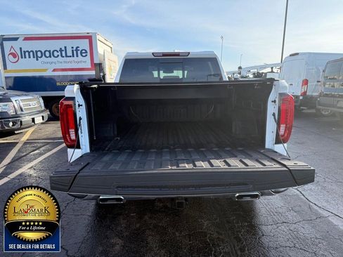 Used 2025 GMC Sierra 1500 SLT w/ SLT Premium Plus Package image 22