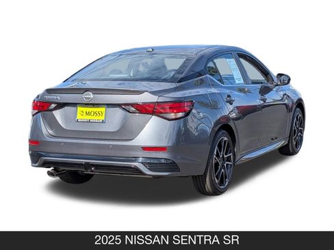 New 2025 Nissan Sentra SR image 7
