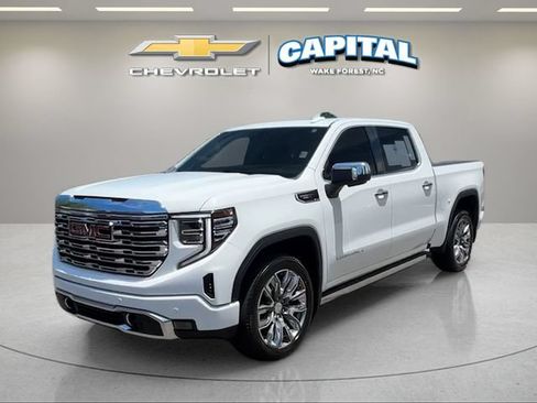 Used 2024 GMC Sierra 1500 Denali AWD/4WD image 1