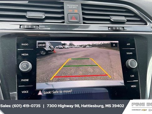 Used 2022 Volkswagen Tiguan SE FWD image 15