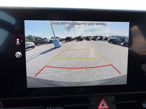 Used 2023 Kia Sportage EX image 20