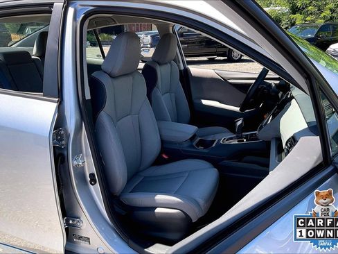 Certified 2025 Subaru Legacy Premium AWD/4WD image 7