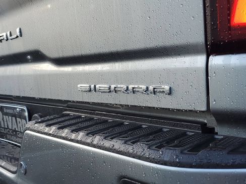 Used 2025 GMC Sierra 2500 Denali w/ Denali Reserve Package AWD/4WD image 7