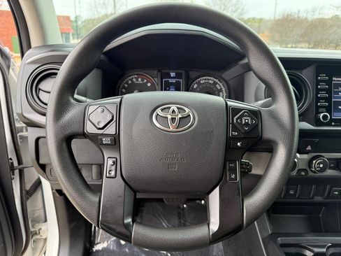Used 2021 Toyota Tacoma SR image 17
