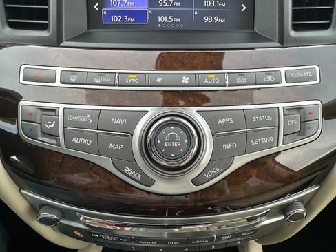 Used 2019 INFINITI QX60 Luxe w/ Sensory Package image 18