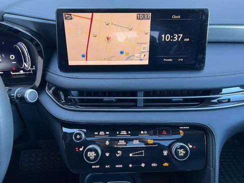 Used 2025 INFINITI QX60 Luxe image 9