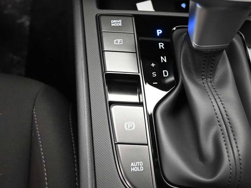 New 2025 Hyundai Elantra SEL image 21