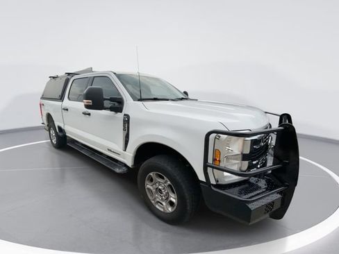 Used 2025 Ford F250 XLT AWD/4WD image 1