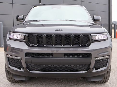 New 2025 Jeep Grand Cherokee L Limited image 7