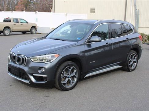 Used 2017 BMW X1 xDrive28i image 4