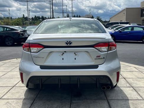 Used 2024 Toyota Corolla SE w/ SE Package FWD image 7