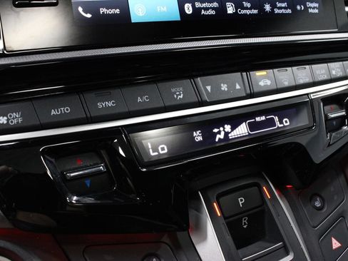Used 2025 Honda Odyssey Sport-L image 30