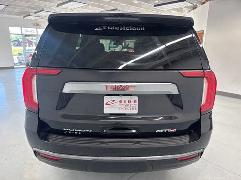 Used 2023 GMC Yukon AT4 AWD/4WD image 12