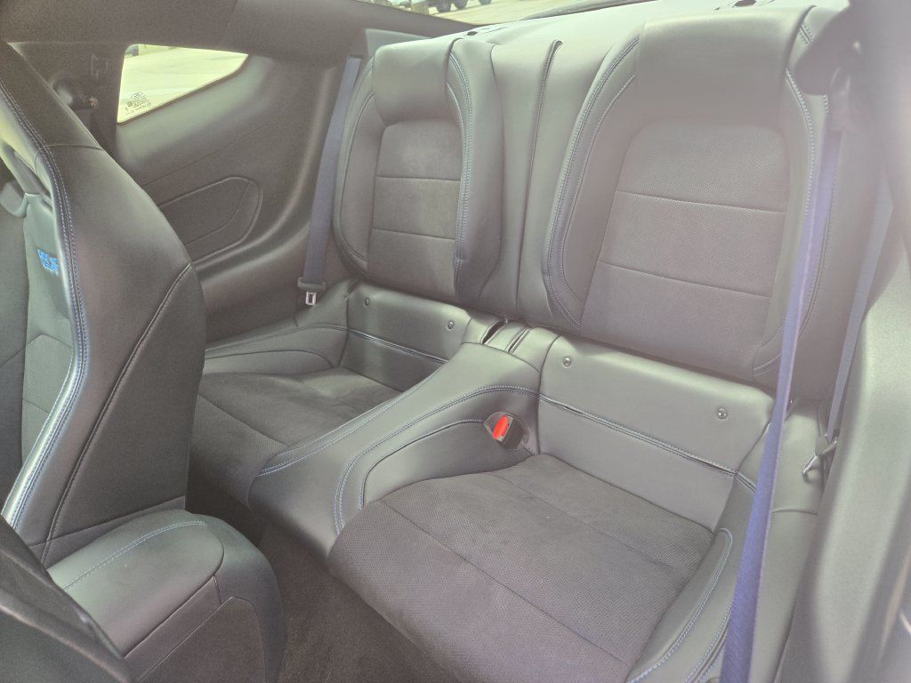 Used 2024 Ford Mustang Dark Horse RWD image 7