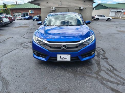 Used 2017 Honda Civic EX-T image 3
