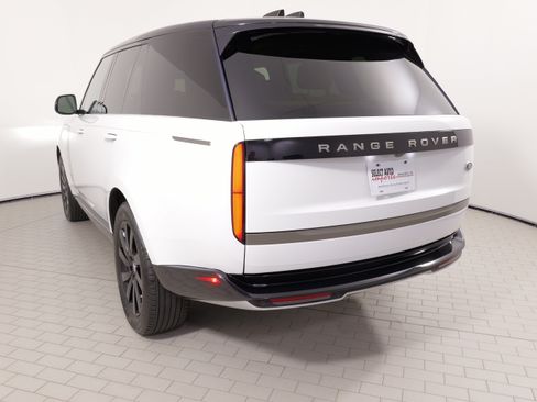 Used 2023 Land Rover Range Rover SE AWD/4WD image 16