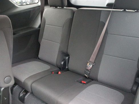 Used 2023 Chevrolet Traverse LT w/ LPO, Cargo Package AWD/4WD image 32