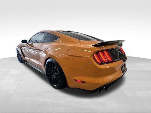 Used 2018 Ford Mustang Shelby GT350 w/ Electronics Package RWD image 3