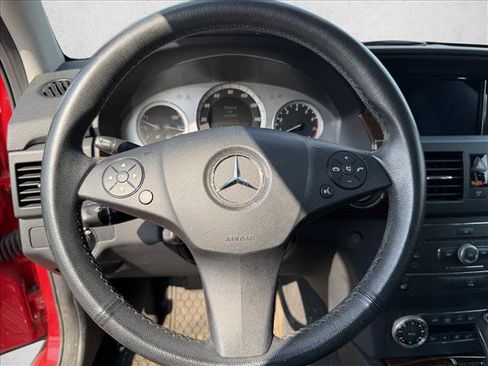 Used 2010 Mercedes-Benz GLK 350 4MATIC image 12