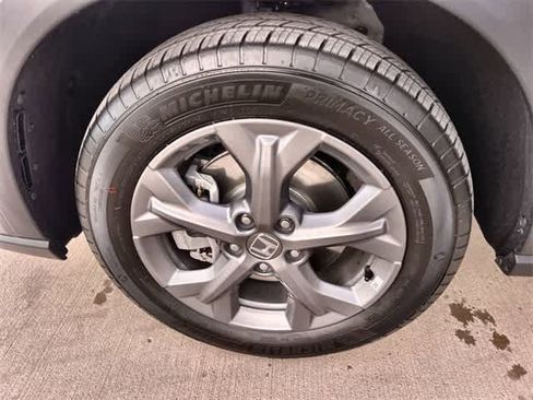 Certified 2026 Honda HR-V LX image 9
