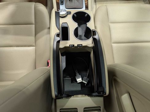 Used 2012 Mercedes-Benz C 300 Sport image 21