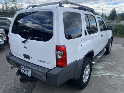 Used 2000 Nissan Xterra XE AWD/4WD image 5