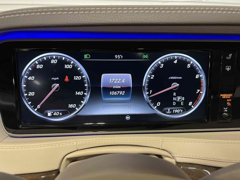 Used 2015 Mercedes-Benz S 550 Sedan image 8