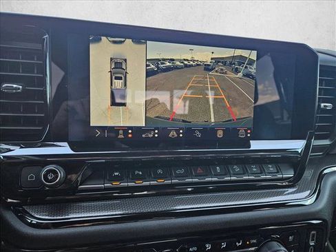 Used 2025 Chevrolet Silverado 1500 ZR2 image 15