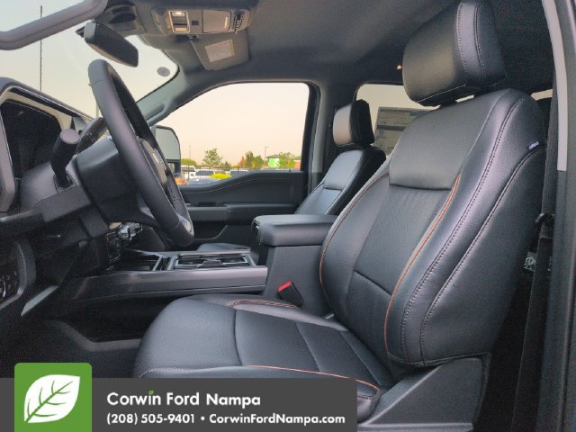 New 2026 Ford F350 Lariat w/ Chrome Package AWD/4WD image 24